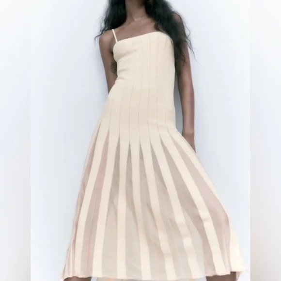 Zara Sheer Pleated Knit Dress New - Picture 4 of 6